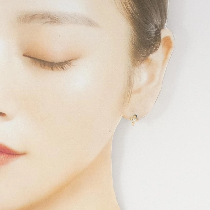 K18YG Bông tai kim cương chéo 0.06CT - Hàng hiệu Chính hãng 867143