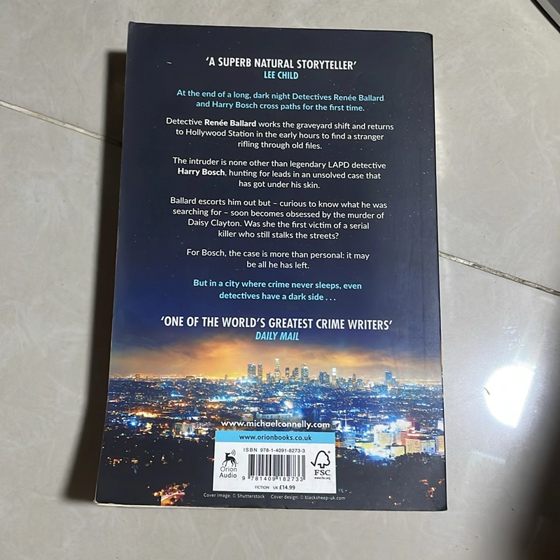 Dark Sacred Night - Michael Connelly 527955