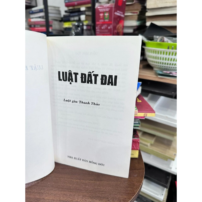 LUẬT ĐẤT ĐAI - None 934434