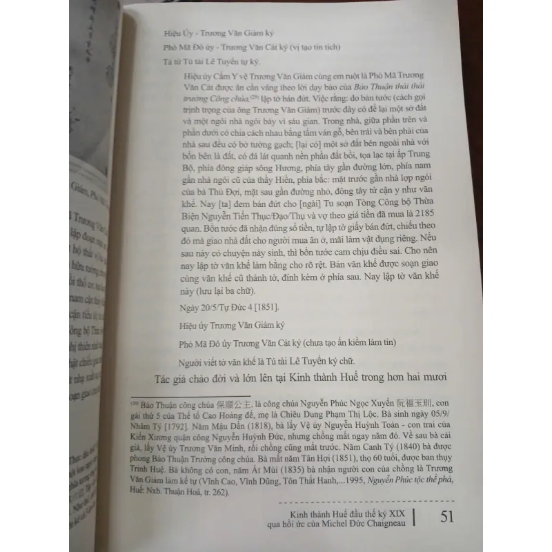 KINH THÀNH HUẾ ĐẦU THẾ KỶ XIX QUA HỒI ỨC CỦA MICHEL ĐỨC CHAIGNEAU 709050
