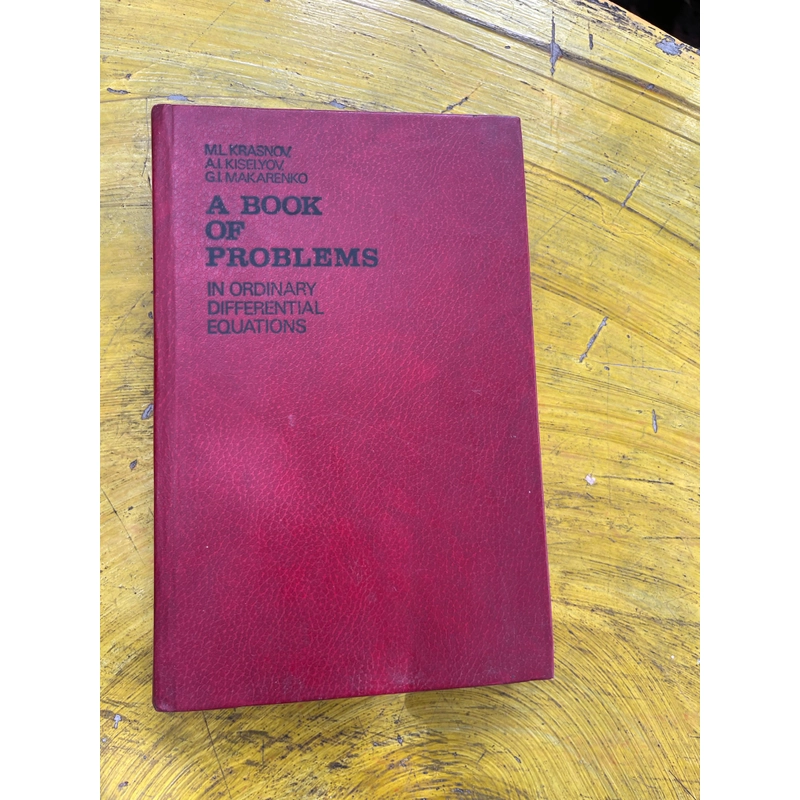 A BOOK OF PROBLEMS IN ORDINARY DIFFERENTIAL EQUATIONS  543876