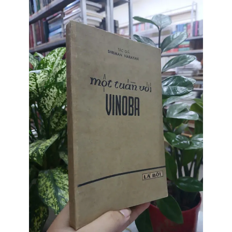 MỘT TUẦN VỚI VINOBA - SHRIMAN NARAYAN 703830