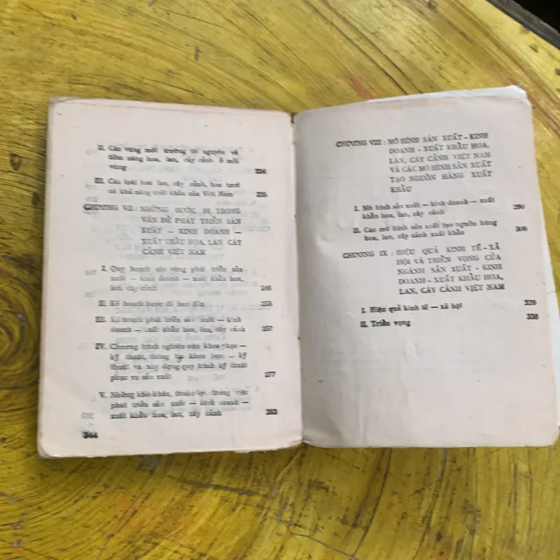 COMBO HOA LAN ( dành cho người mới trồng: bìa cứng) & HÀO LAN CÂY CẢNH mềm bao cấp) 748245