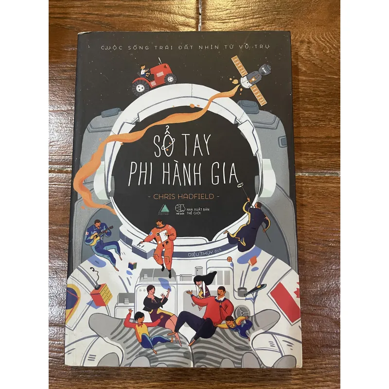 Sổ tay phi hành gia - Chris Hadfield (k4) 697800