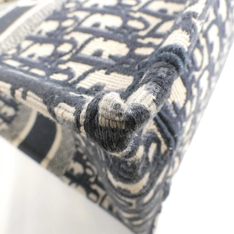 Túi xách Dior Book Tote Medium M1296ZRIW - Hàng hiệu Authentic 776508