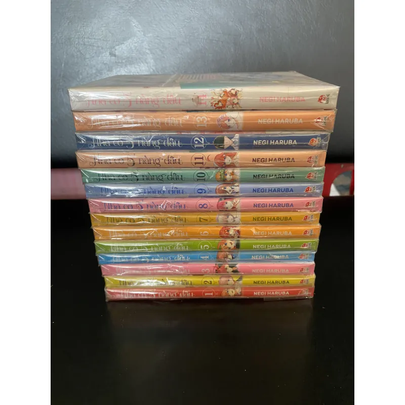 truyện tranh Nhà có 5 nàng dâu 1013159