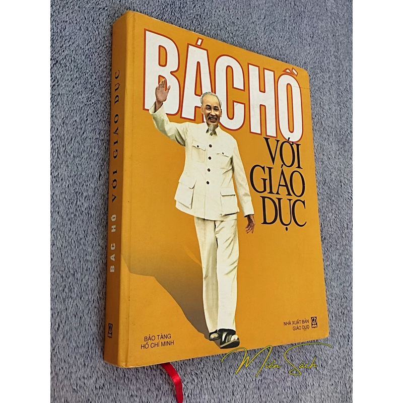 Bác Hồ với giáo dục 360270