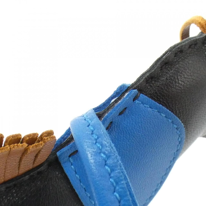 Túi charm Rodeo MM 064930CA của Hermès 624832