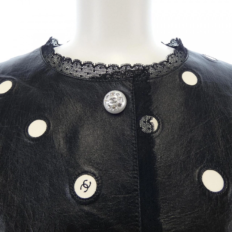 Áo khoác da CHANEL P74904C66536 632633