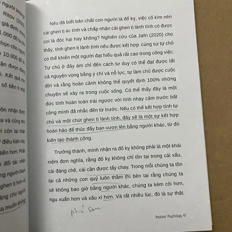 Hành Tinh Của Một Kẻ Nghĩ Nhiều 1002544