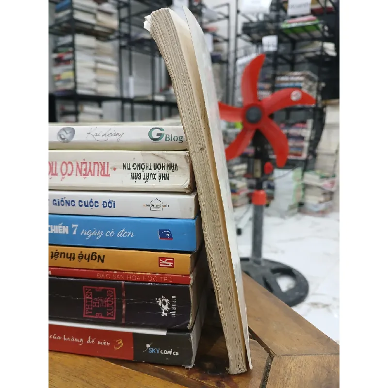 Đẽo cày giữa... cơ quan- Trọng Bảo 604264