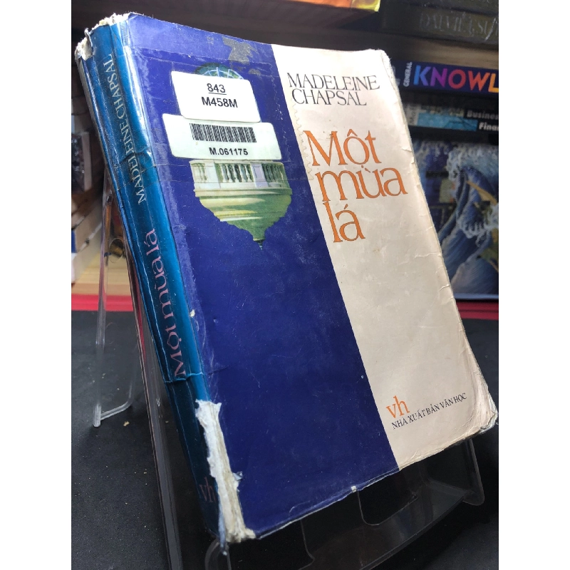 Một mùa lá 2001 mới 60% ố bẩn nhẹ bụng xấu rách góc bìa Madeleine Chapsal HPB0906 SÁCH VĂN HỌC 915421