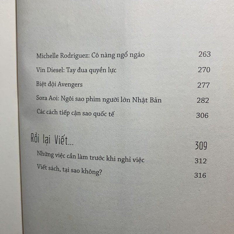 Balô Trên Thảm Đỏ-Tác giả	Nick M 187453