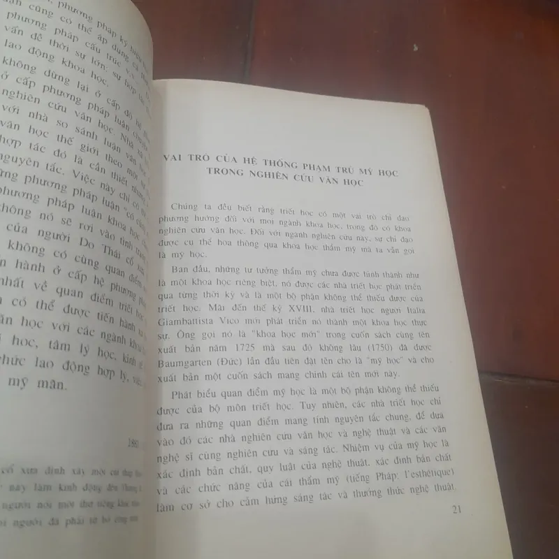 Nghiên cứu Văn học - LÝ LUẬN và ỨNG DỤNG 689546