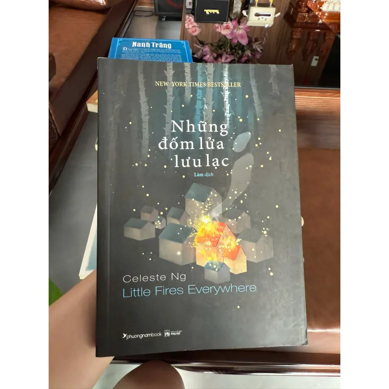Những Đốm Lửa Lưu Lạc – Celeste Ng | Little Fires Everywhere | Tiểu thuyết bestseller NYT 976053