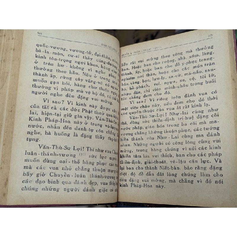 Kinh Diệu Pháp Liên Hoa 449371