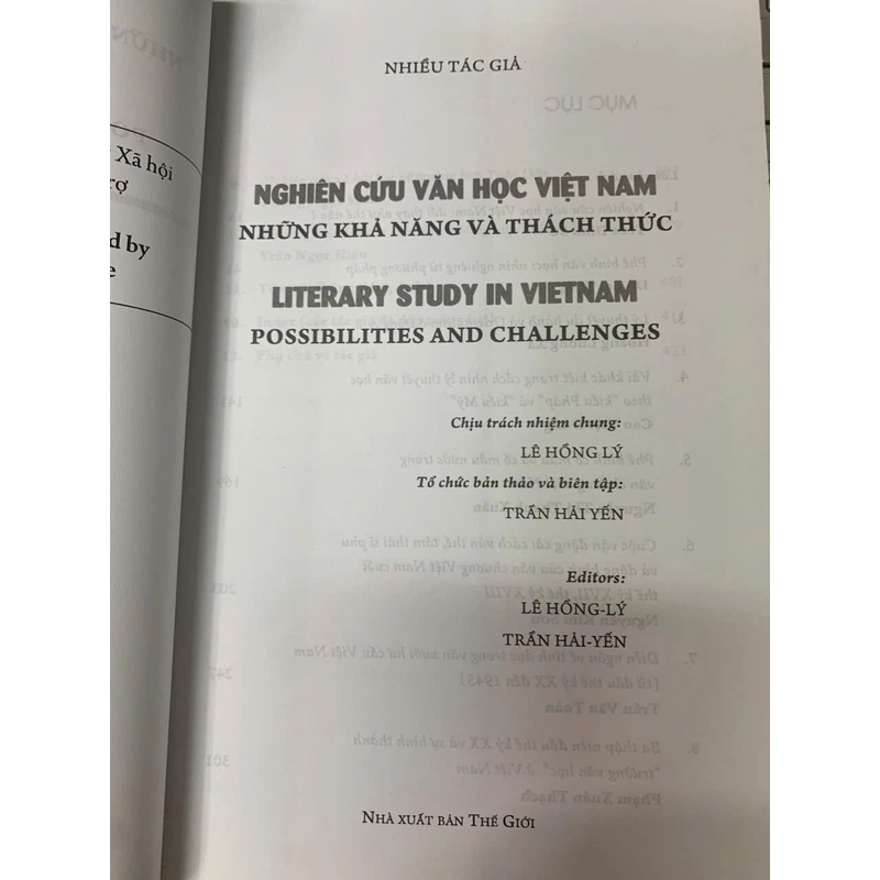 NGHIÊN CỨU VĂN HỌC VIỆT NAM NHỮNG KHẢ NĂNG VÀ THÁCH THỨC - NHIỀU TÁC GIẢ 533319