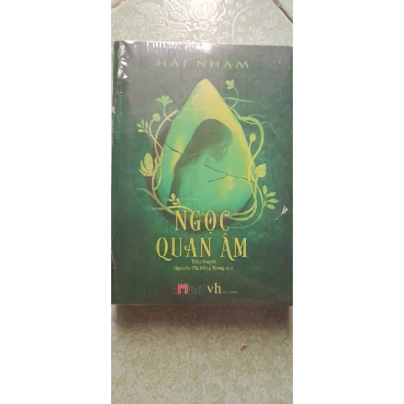 NGỌC QUAN ÂM (sách). 4826