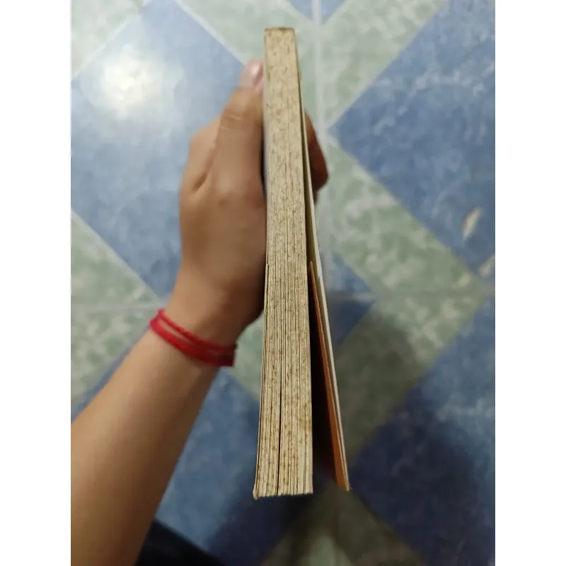 Nhà nhân học chân trần: Nghe và đọc Jacques Dournes - Andrew Hardy 973993