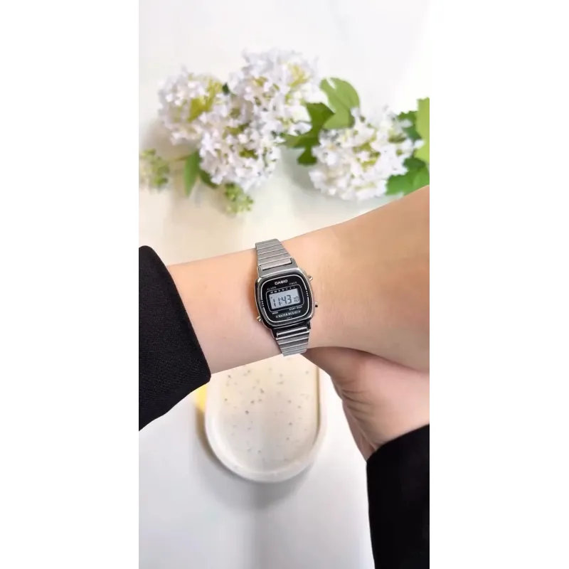 Đồng hồ Casio LA 670 - item quốc dân cho Nữ mê đồng hồ mini 761344