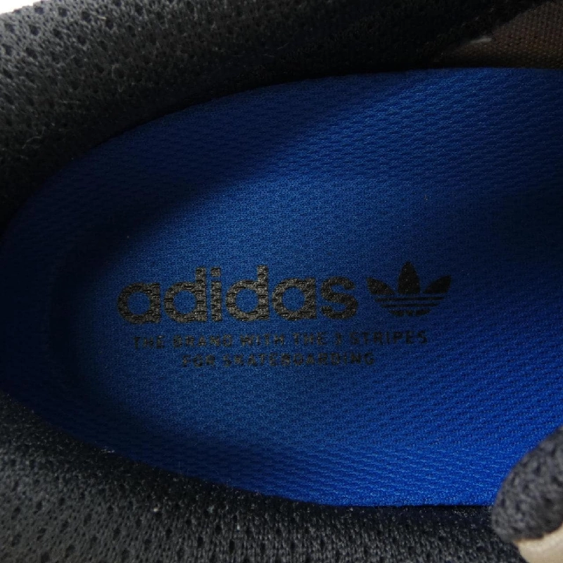 Giày thể thao ADIDAS - Hàng hiệu Authentic 905003