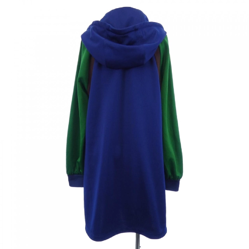 Gucci GUCCI 681085 XJDQN Đầm 646636