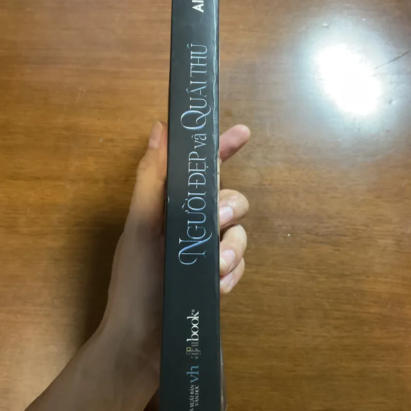 [TÌNH CẢM KỲ ẢO] Người đẹp và quái thú - Alex Flinn 1035160