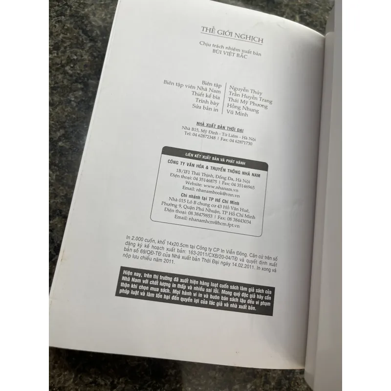 Thế giới nghịch Michael Crichton 707406