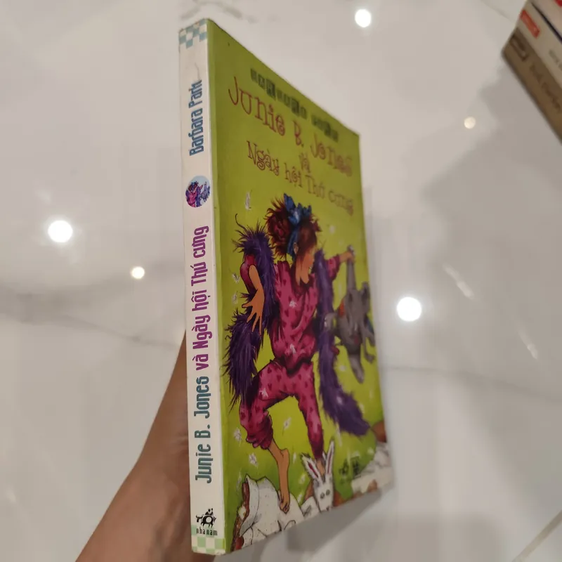Junie BJones và ngày hội thú cưng  597014