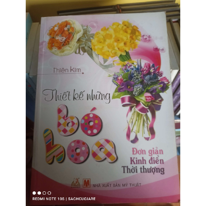 Thiết kế những bó hoa Đơn giản, Kinh điển, Thời thượng - Thiên Kim VAVO-K2SD2-2 - 979194