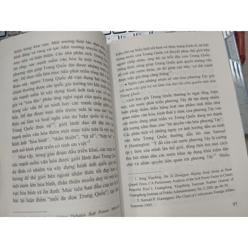 SỨC MẠNH MỀM VĂN HÓA TRUNG QUỐC TÁC ĐỘNG TỚI VIỆT NAM VÀ MỘT SỐ NƯỚC ĐÔNG Á 695922