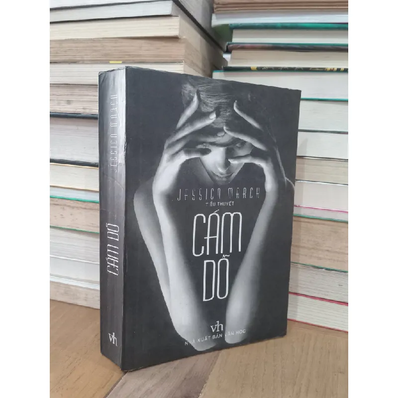 Cám dỗ - Jessica March 726413