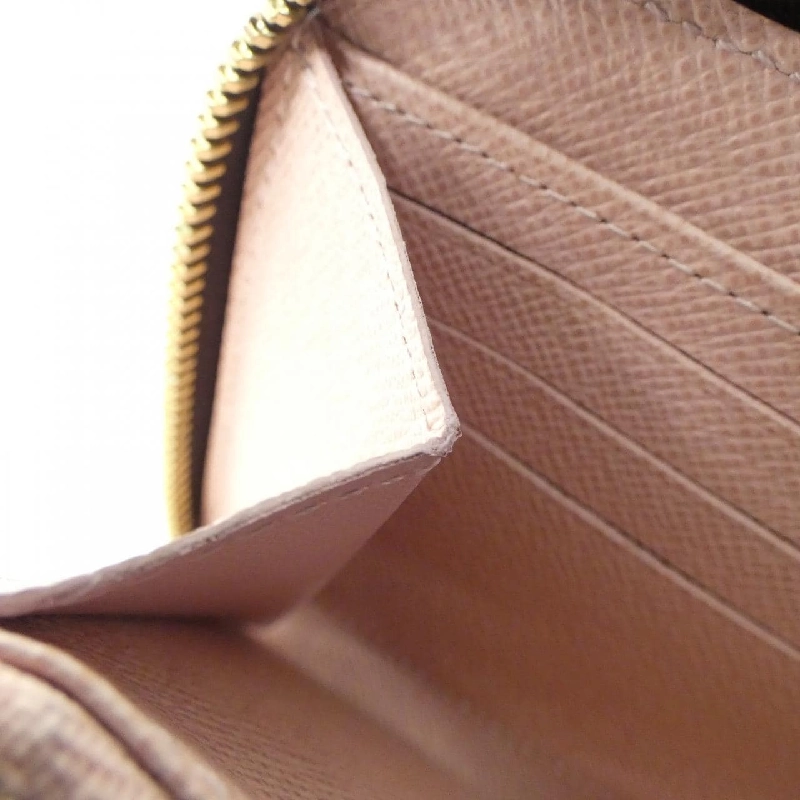 Ví Zippy Monogram Louis Vuitton M41894 622402