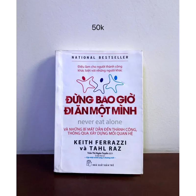 Đừng bao giờ đi ăn một mình 1025169