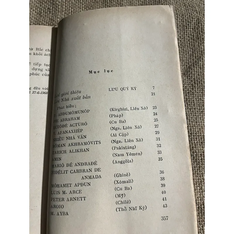 Tiếng nói của lương tri và trái tim - thơ thế giới về Việt Nam  600020