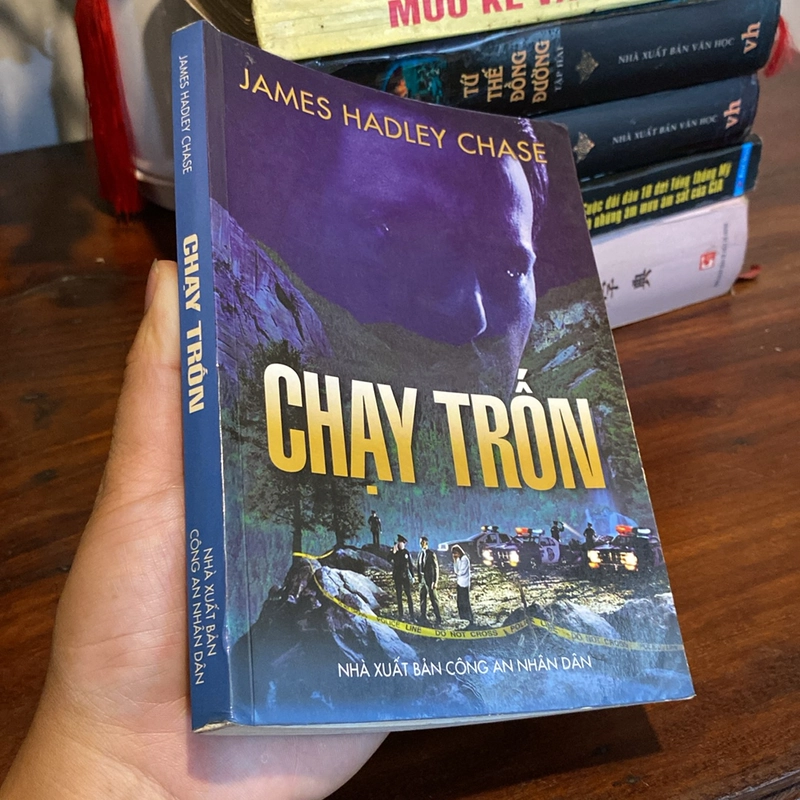 CHẠY TRỐN (XB 2003) 470755