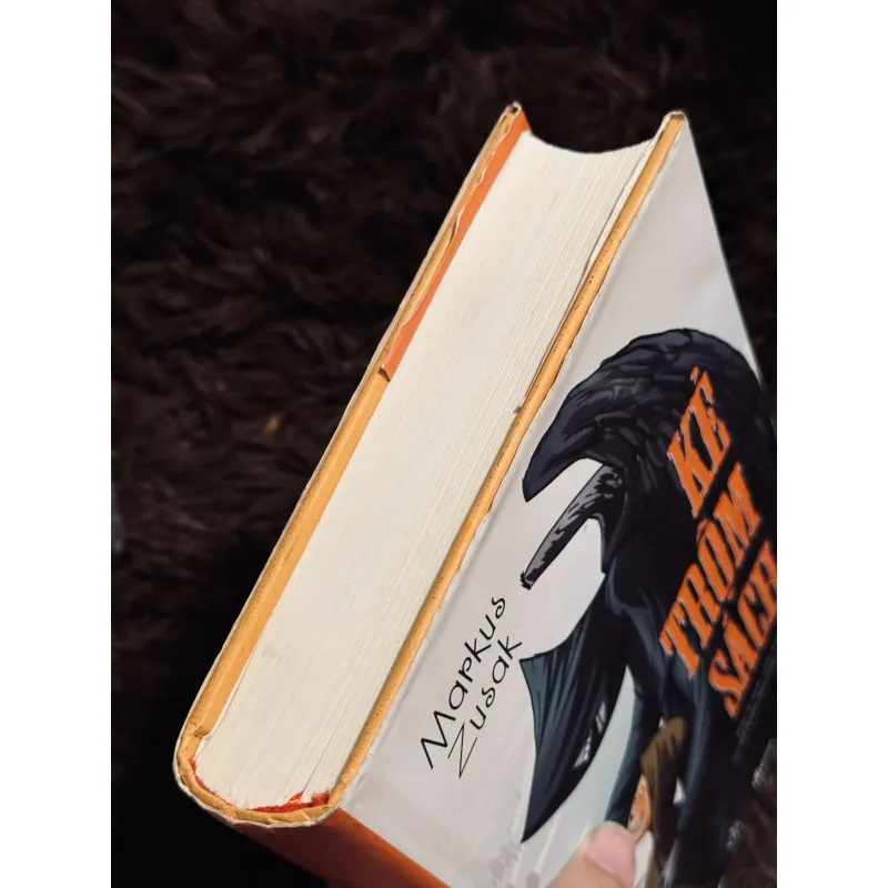 Kẻ trộm sách (bìa cứng)  1000109