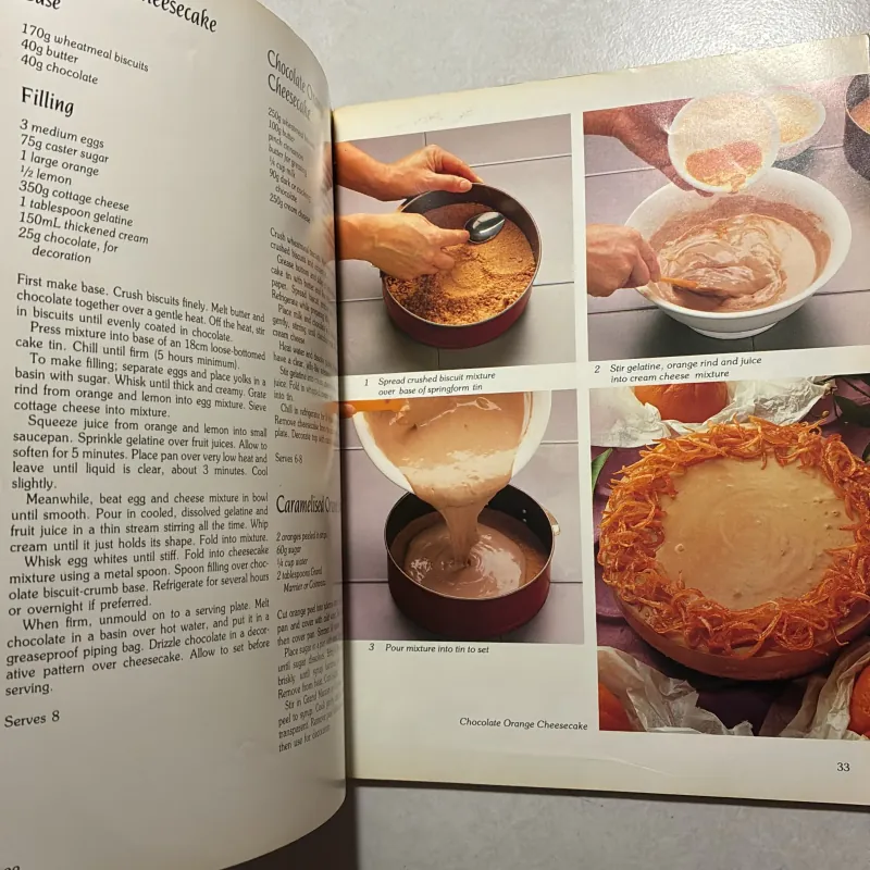 The Chocolate Lovers Cookbook 759305