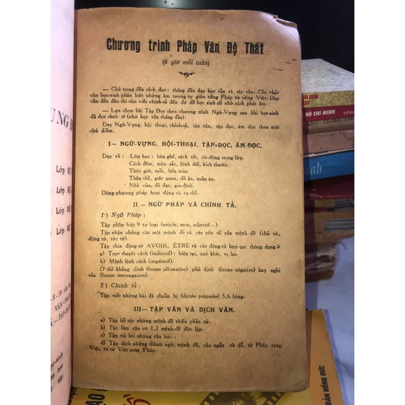 Pháp văn Trung học - Cao Văn Phái 1021716