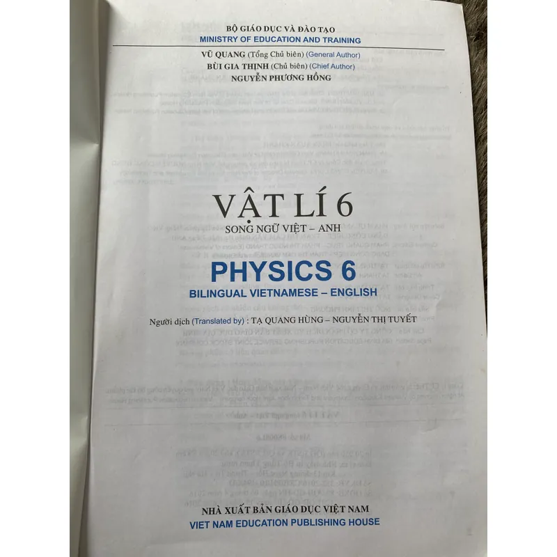 (Song ngữ) Vật Lí 6 song ngữ Việt Anh 603166