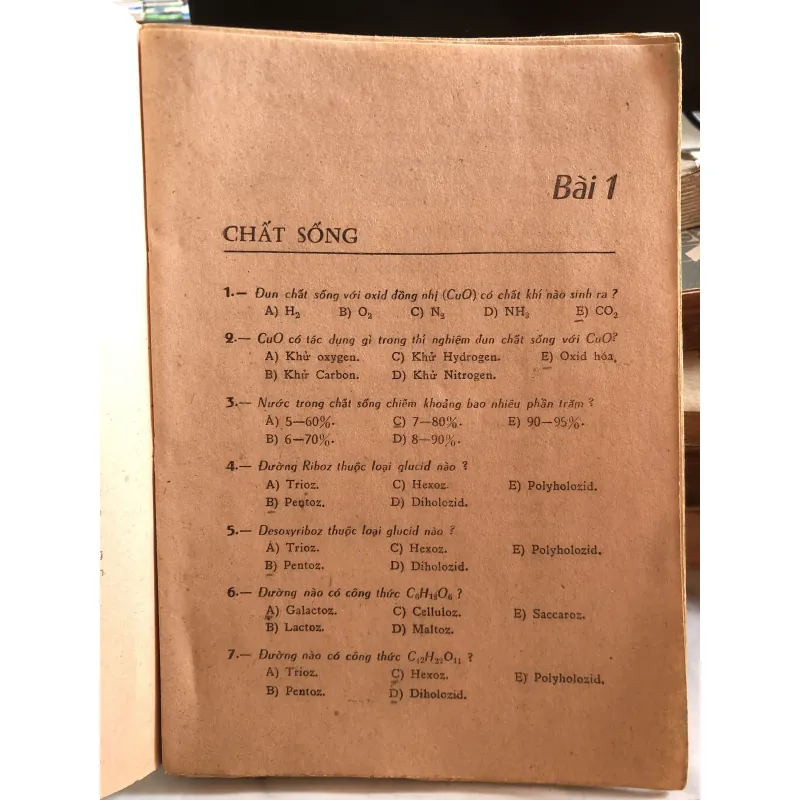 Trắc nghiệm vạn vật 12A  1006274