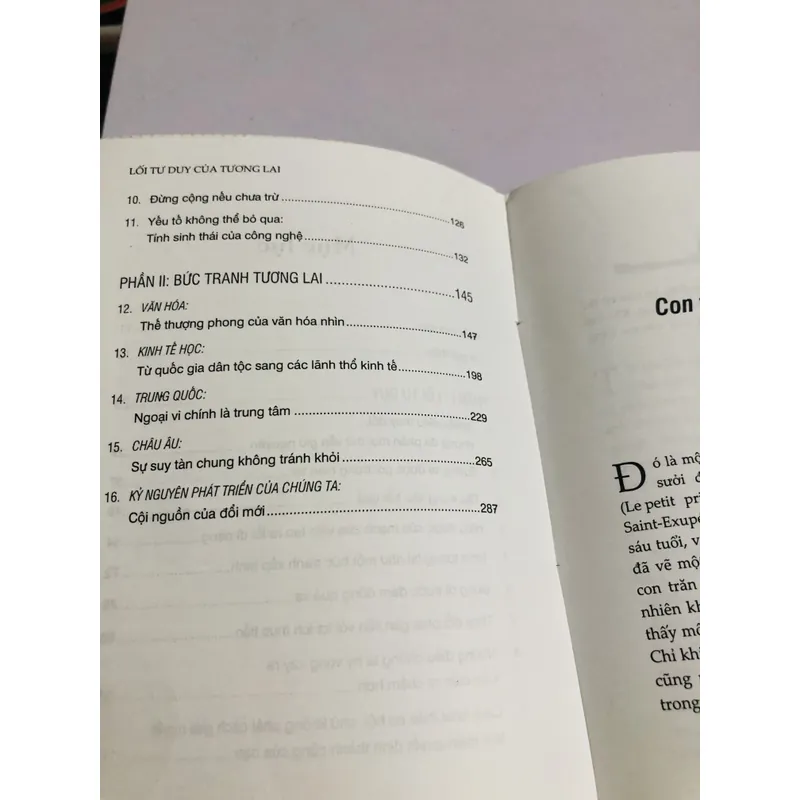 LỐI TƯ DUY CỦA TƯƠNG LAI - 11 lối tư duy thay đổi cách nhìn - và sang tạo - tương lai  721002