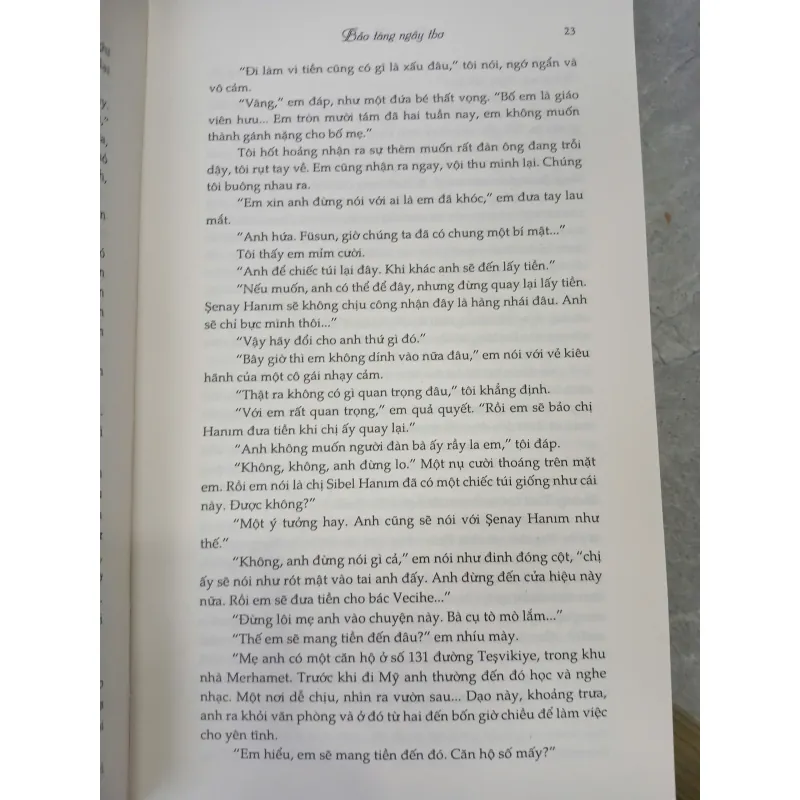 BẢO TÀNG NGÂY THƠ - ORHAN PAMUK 561389