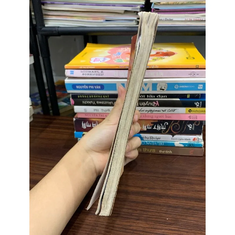 Tinh hoa xử thế (Sách học làm người) - Hoài Quỳnh (biên soạn) 572438