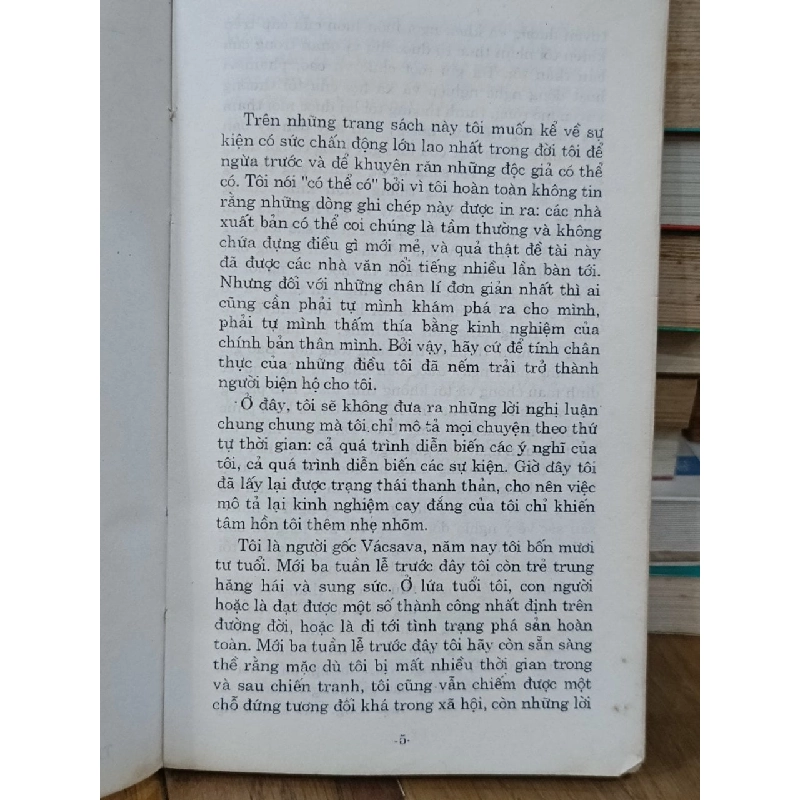 Giờ cao điểm - E. X. Xtavinxki (Vũ Đình Bình dịch) 750464