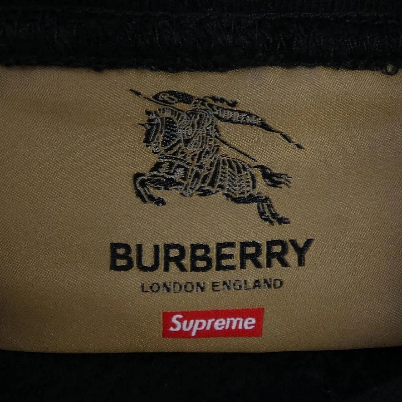 Hàng hiệu SUPREME BURBERRY - Áo khoác 886215