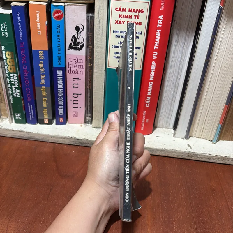 II Nhiếp Ảnh: Con Đường Tiến Của Nghệ Thuật Nhiếp Ảnh - Nguyễn Huy Hoàng - 1999 759293