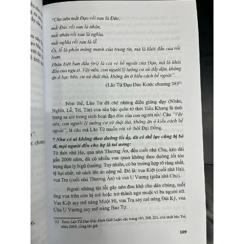 Những vấn đề thiết yếu trong triết đông - Lý Minh Tuấn 720498