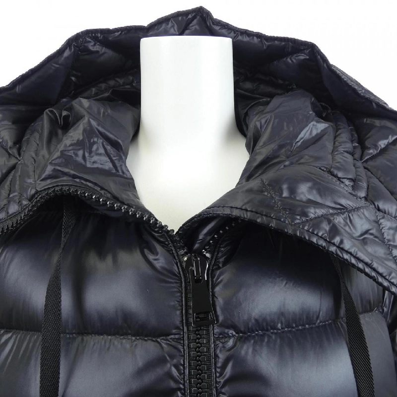 Áo khoác lông vũ MONCLER SUYEN - Hàng hiệu Chính hãng 820442