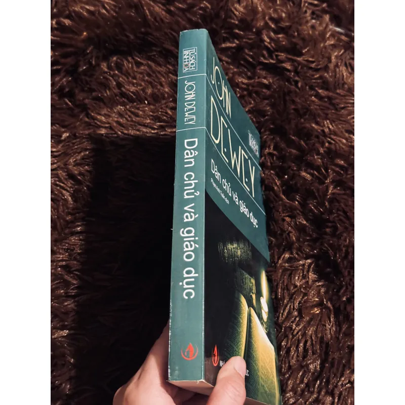 Dân chủ và giáo dục 709379